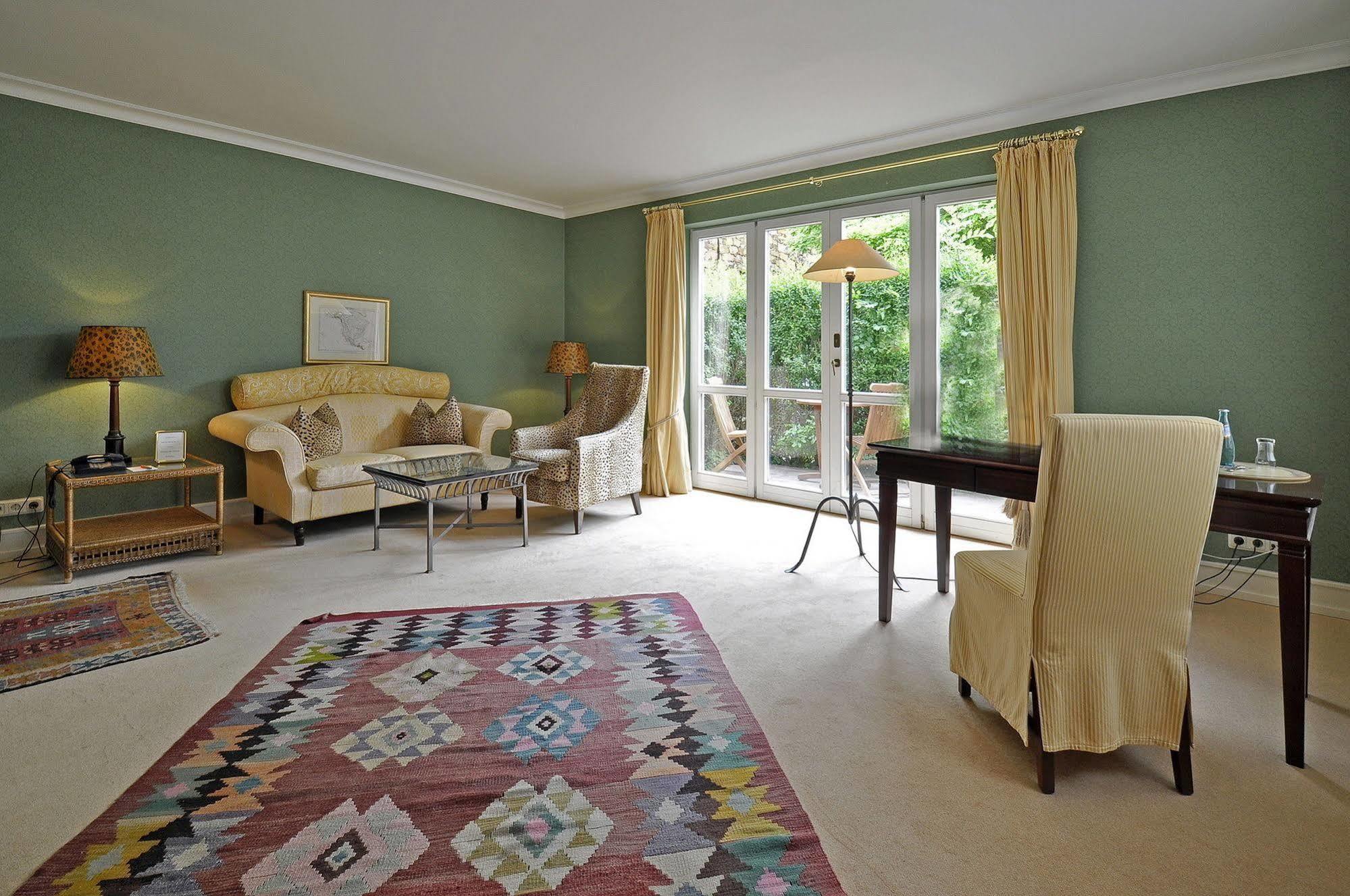 Herrenhaus Von Loew Bad Nauheim Extérieur photo